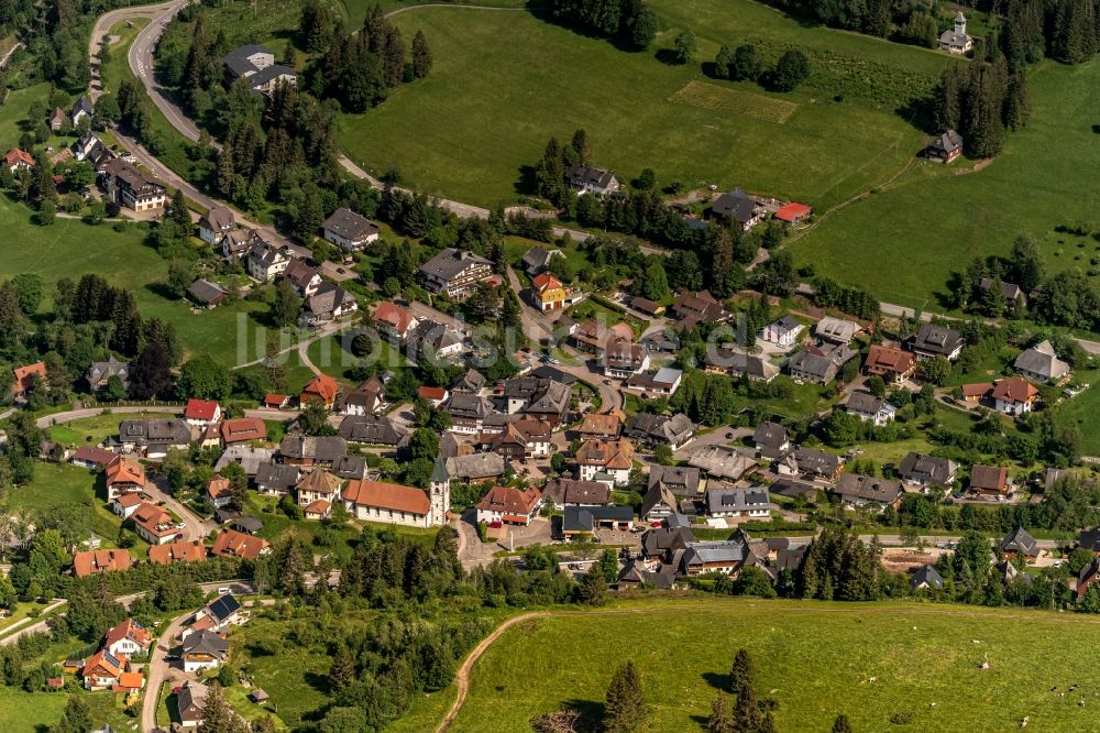 Altglashütten aus der Vogelperspektive: Ortsansicht in Altglashütten im Bundesland Baden-Württemberg, Deutschland