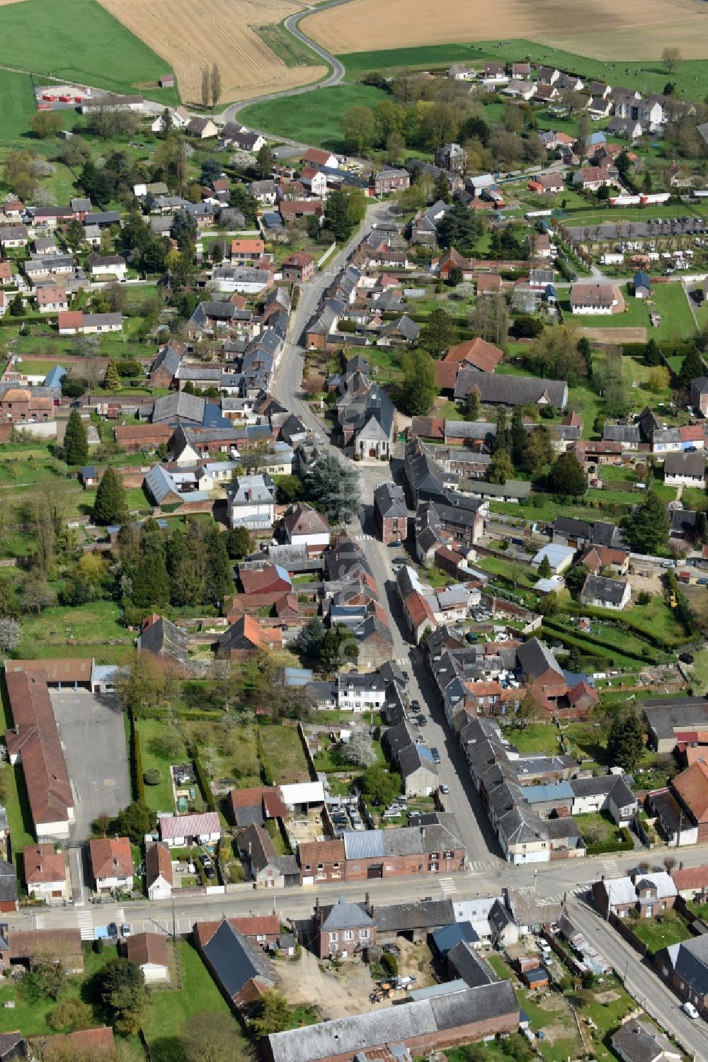 Luftbild Ansauvillers - Ortsansicht in Ansauvillers in Nord-Pas-de-Calais Picardie, Frankreich