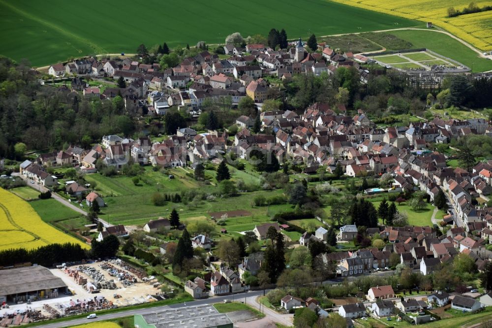 Luftaufnahme Arcy-sur-Cure - Ortsansicht in Arcy-sur-Cure in Bourgogne Franche-Comté, Frankreich