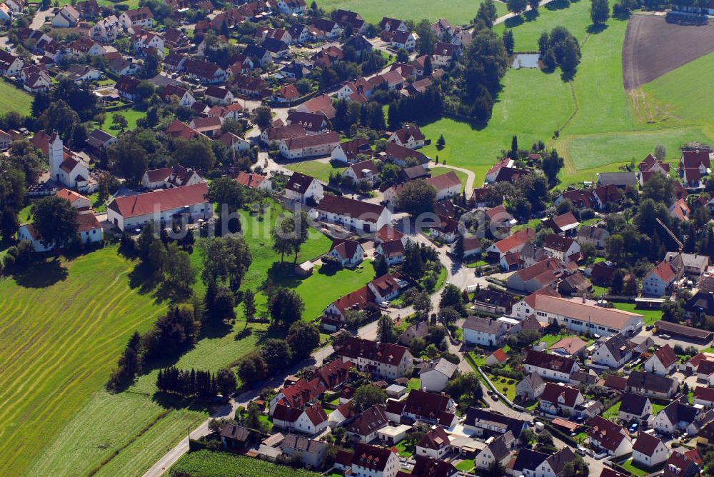 Schwabhausen / OT Arnbach von oben - Ortsansicht Arnbach