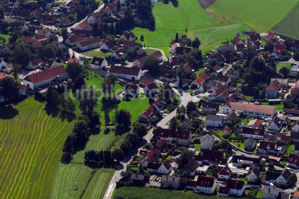 Schwabhausen / OT Arnbach von oben - Ortsansicht Arnbach