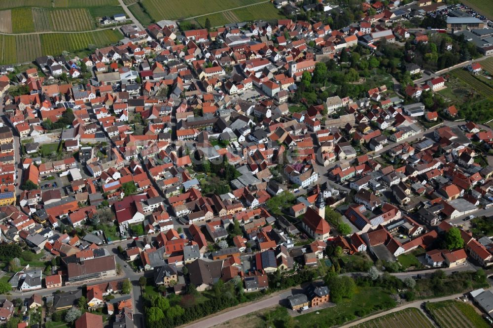 Bechtheim aus der Vogelperspektive: Ortsansicht von Bechtheim ist eine Ortsgemeinde im Landkreis Alzey-Worms in Rheinland-Pfalz