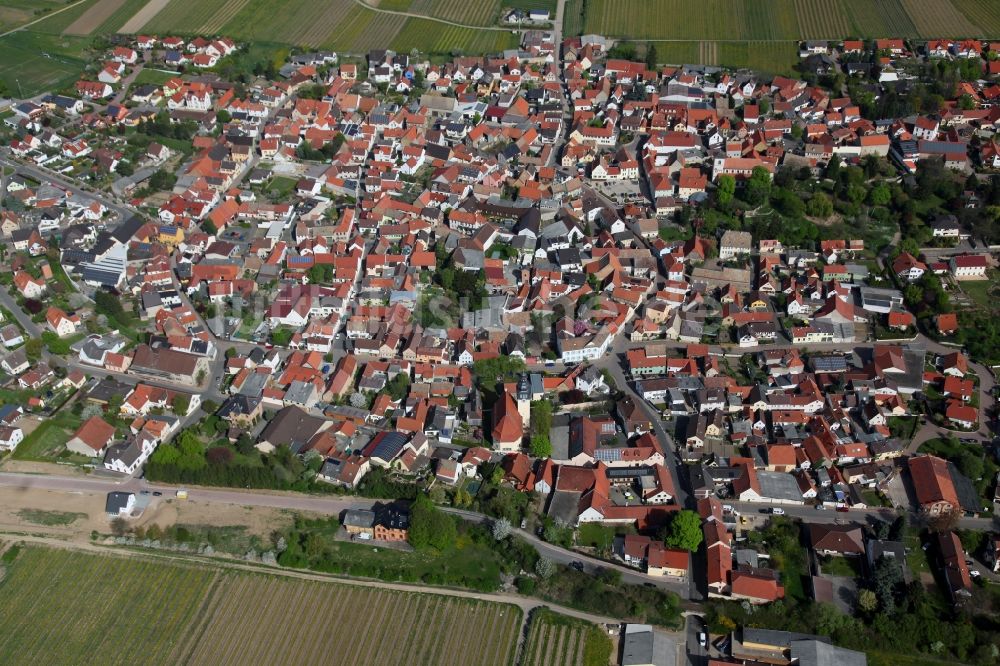 Luftbild Bechtheim - Ortsansicht von Bechtheim ist eine Ortsgemeinde im Landkreis Alzey-Worms in Rheinland-Pfalz