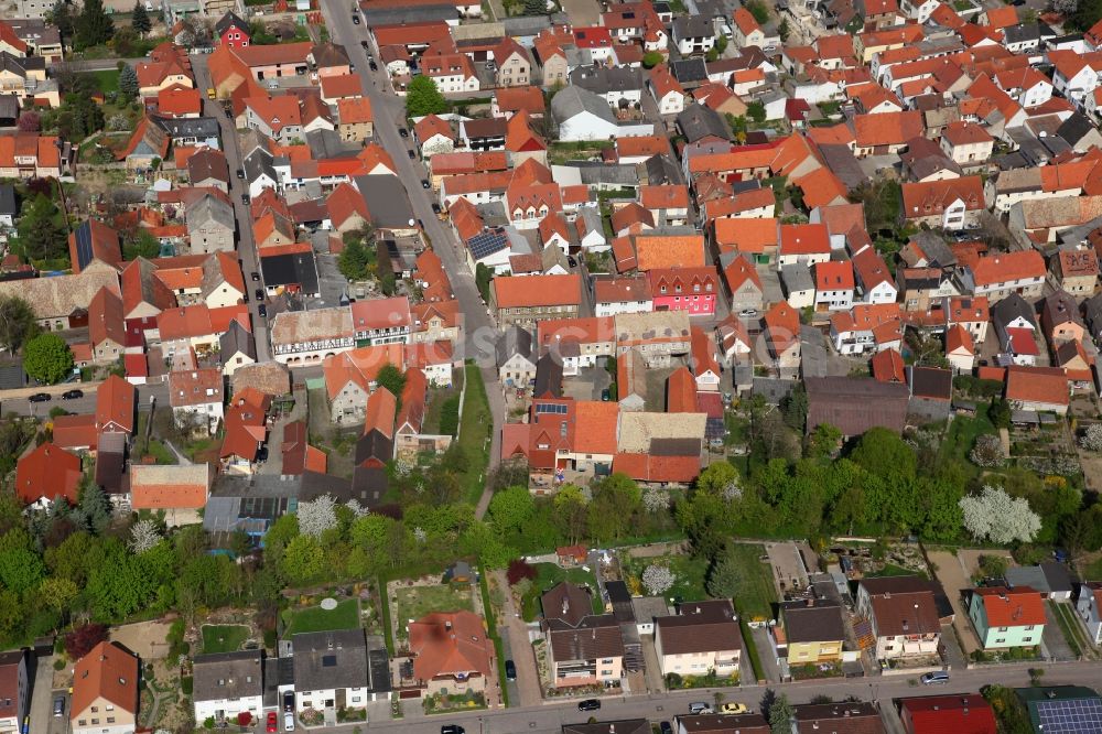 Bechtolsheim von oben - Ortsansicht von Bechtolsheim im VBG Alzey-Land im Bundesland Rheinland-Pfalz