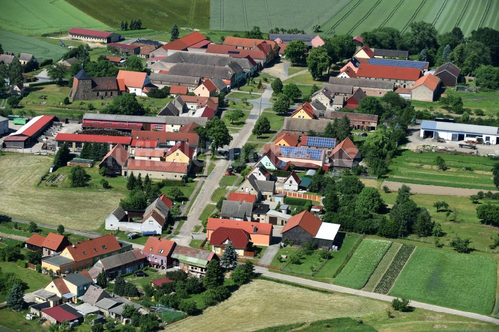 Bad Belzig aus der Vogelperspektive: Ortsansicht von Bergholz in Bad Belzig im Bundesland Brandenburg