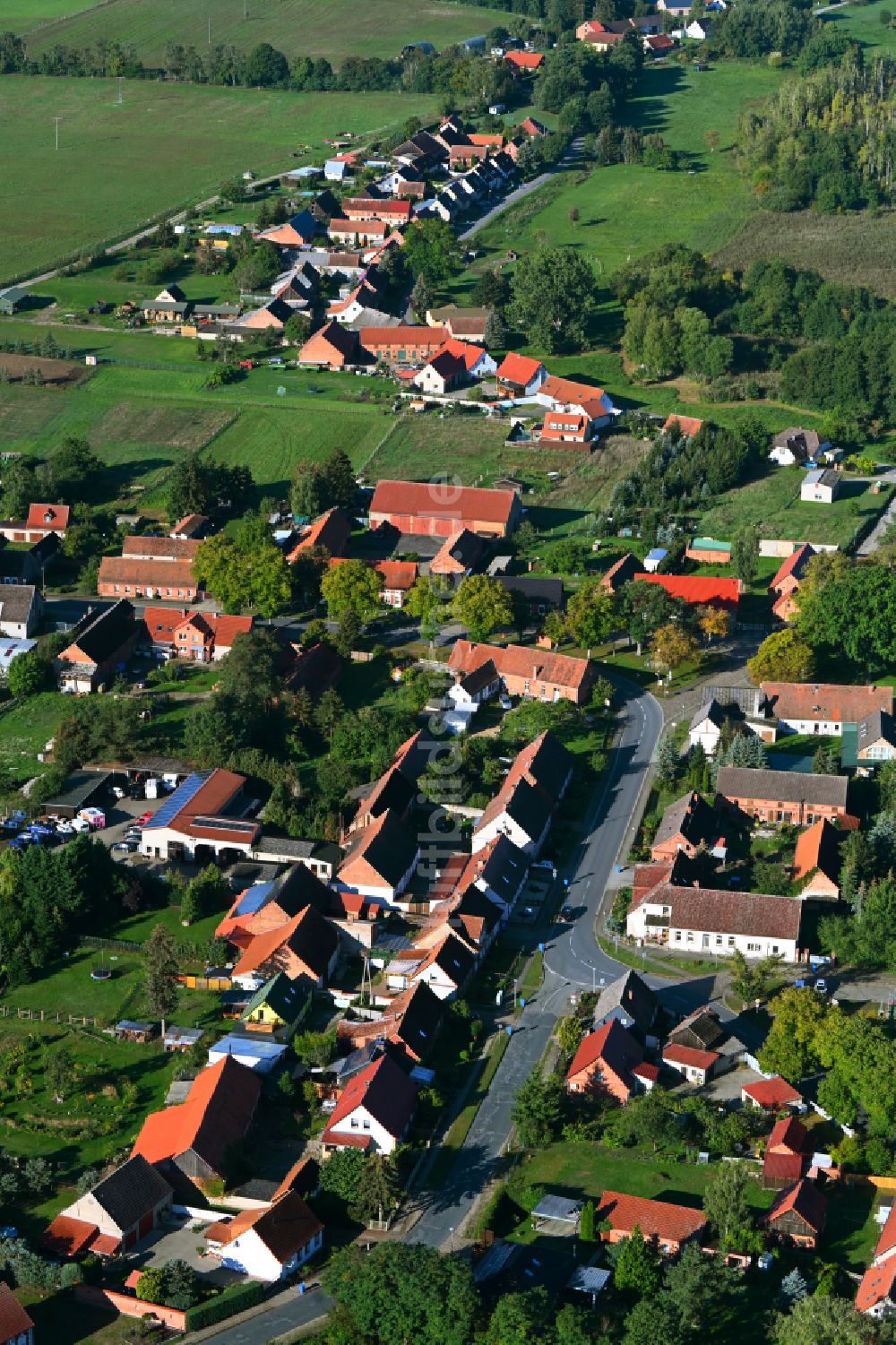 Berlinchen von oben - Ortsansicht in Berlinchen im Bundesland Brandenburg, Deutschland