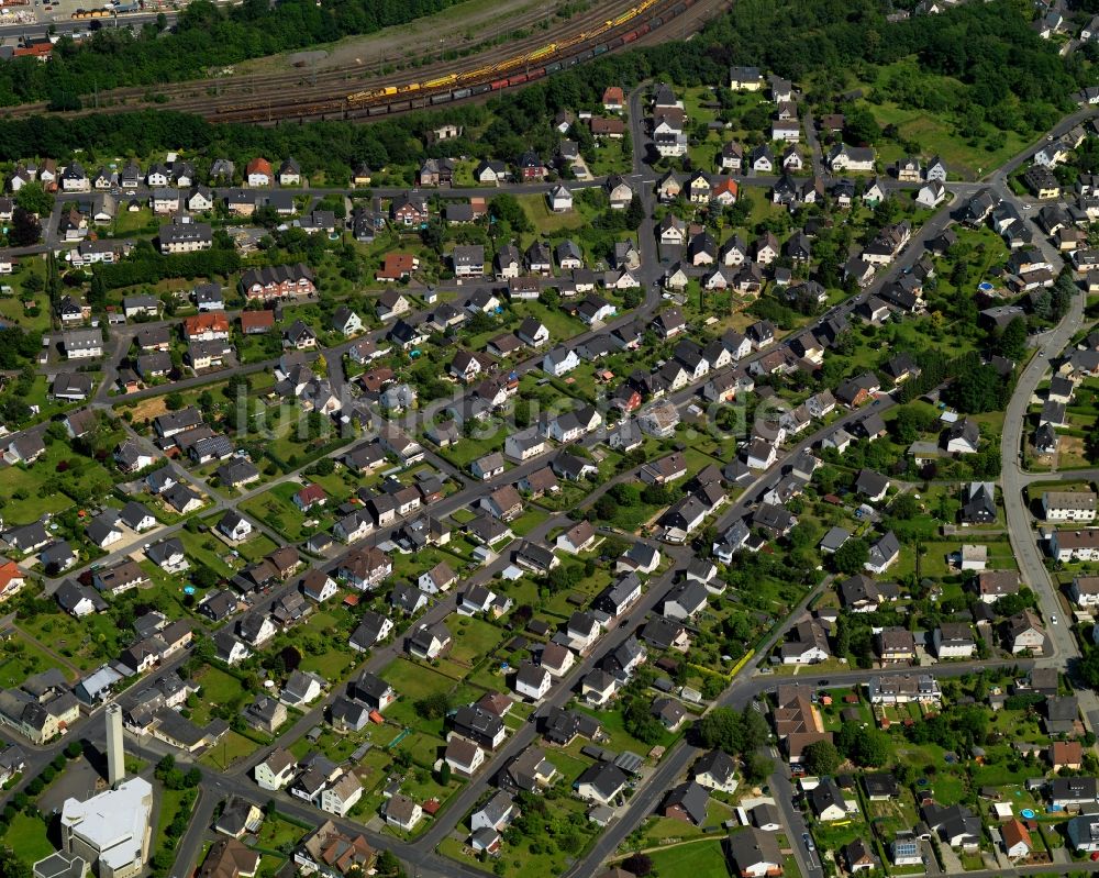 Luftaufnahme Betzdorf - Ortsansicht in Betzdorf im Bundesland Rheinland-Pfalz, Deutschland