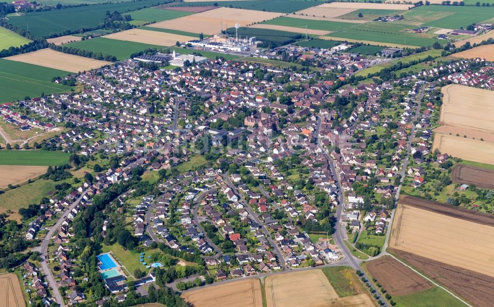 Bevern aus der Vogelperspektive: Ortsansicht in Bevern im Bundesland Niedersachsen, Deutschland