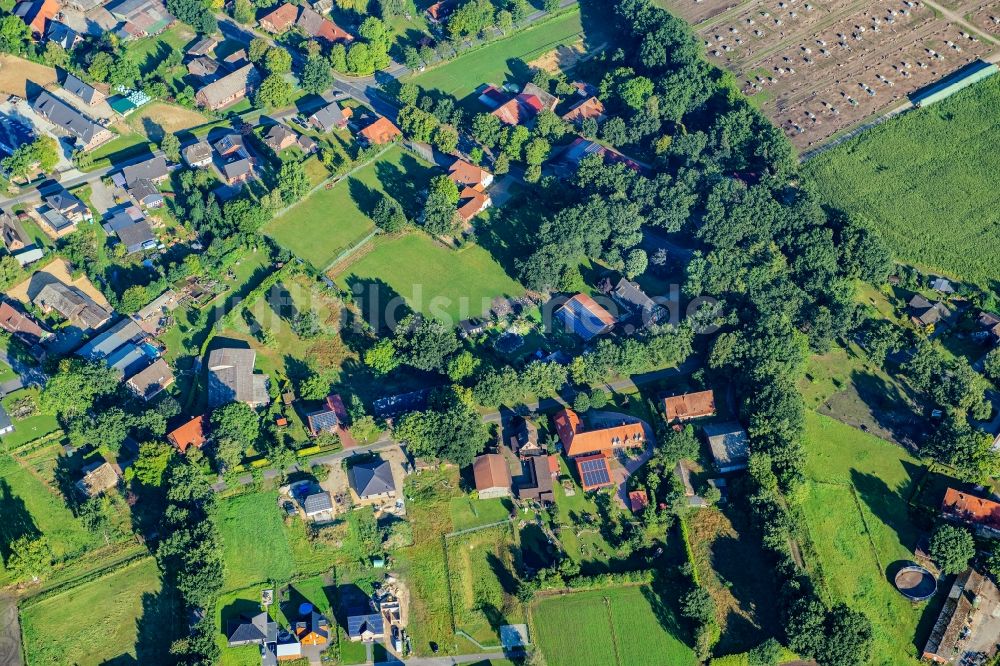 Luftaufnahme Brest - Ortsansicht in Brest im Bundesland Niedersachsen, Deutschland