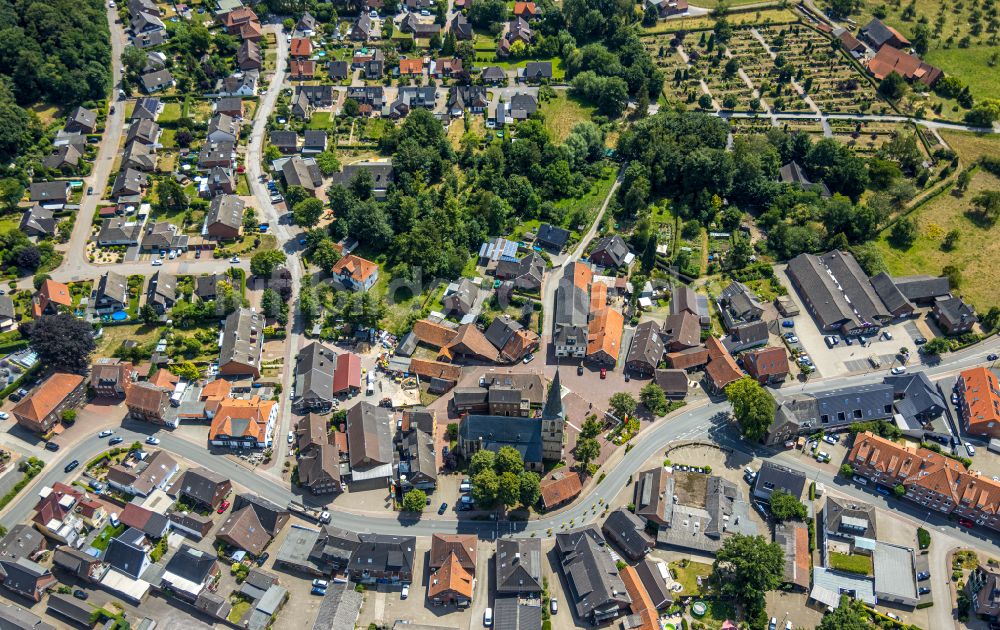 Brünen von oben - Ortsansicht in Brünen im Bundesland Nordrhein-Westfalen, Deutschland