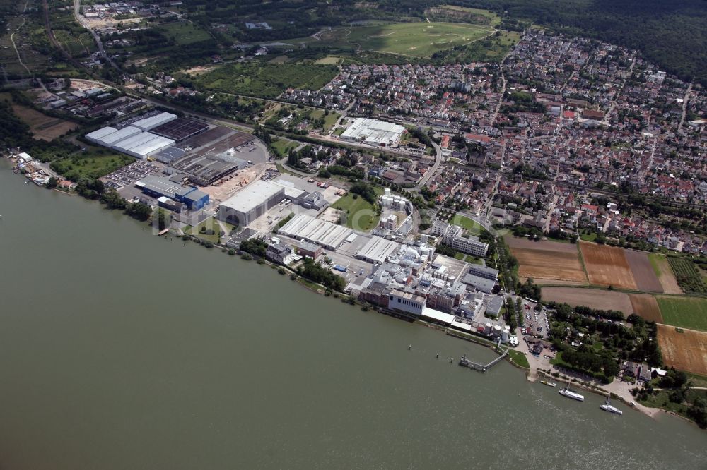 Luftaufnahme Budenheim - Ortsansicht von Budenheim mit der Chemische Fabrik Budenheim KG im Bundesland Rheinland-Pfalz