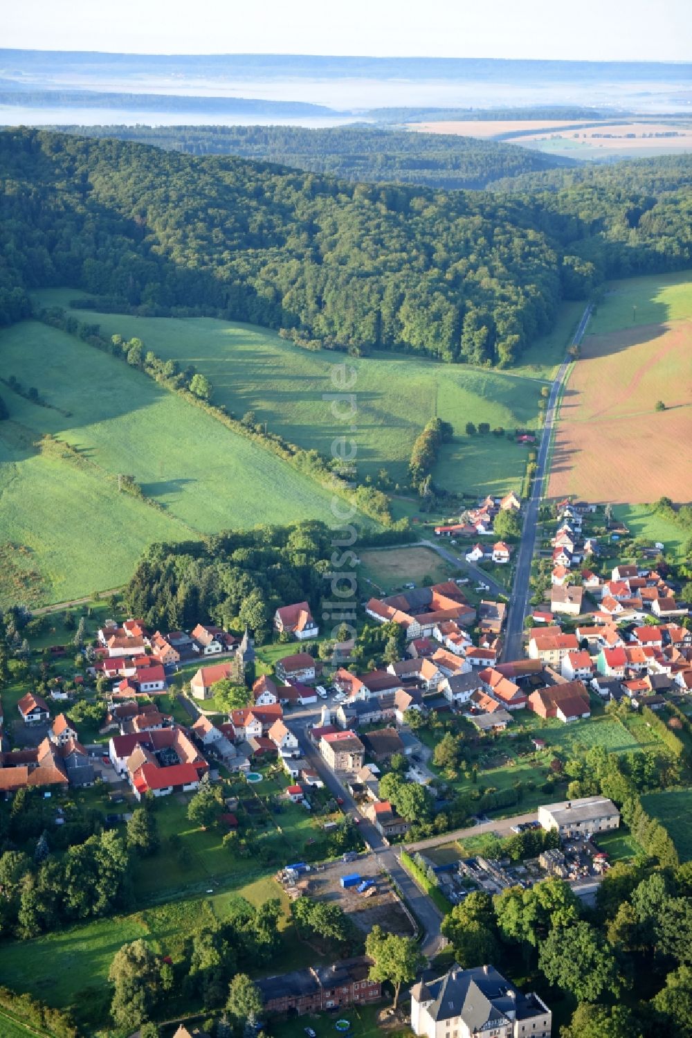 Buhla von oben - Ortsansicht in Buhla im Bundesland Thüringen, Deutschland