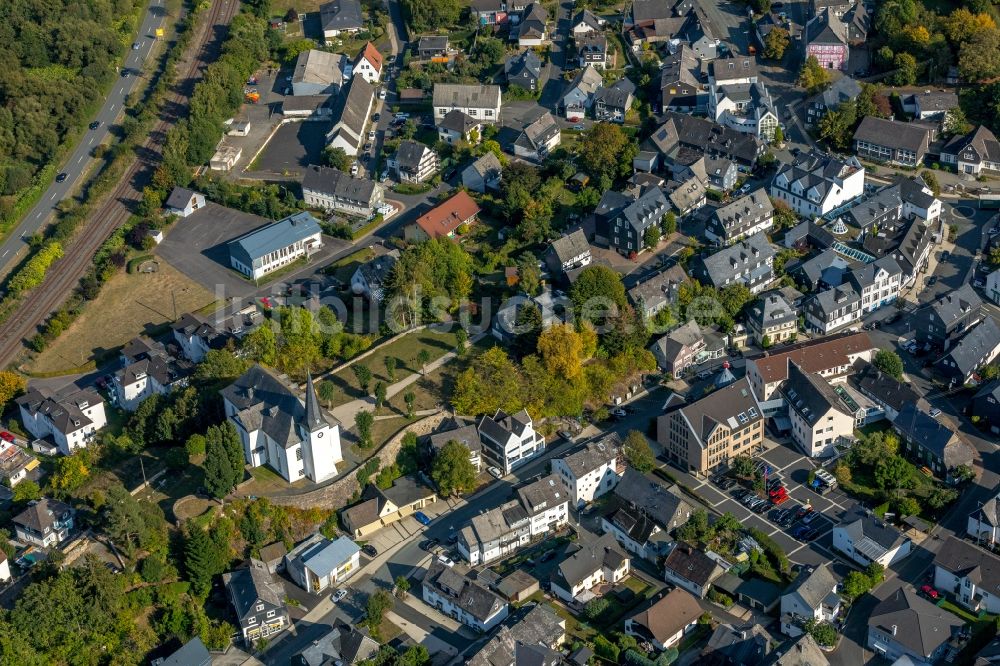 Burbach aus der Vogelperspektive: Ortsansicht in Burbach im Bundesland Nordrhein-Westfalen, Deutschland