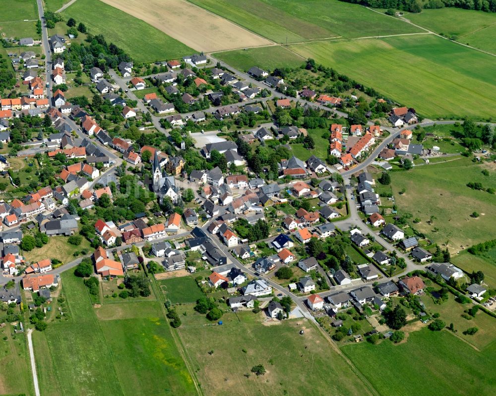 Daxweiler aus der Vogelperspektive: Ortsansicht von Daxweiler im Bundesland Rheinland-Pfalz