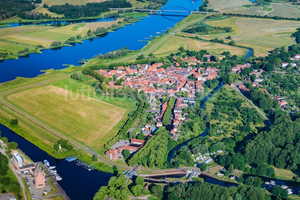 Dömitz aus der Vogelperspektive: Ortsansicht in Dömitz an der Elbe im Bundesland Mecklenburg-Vorpommern, Deutschland