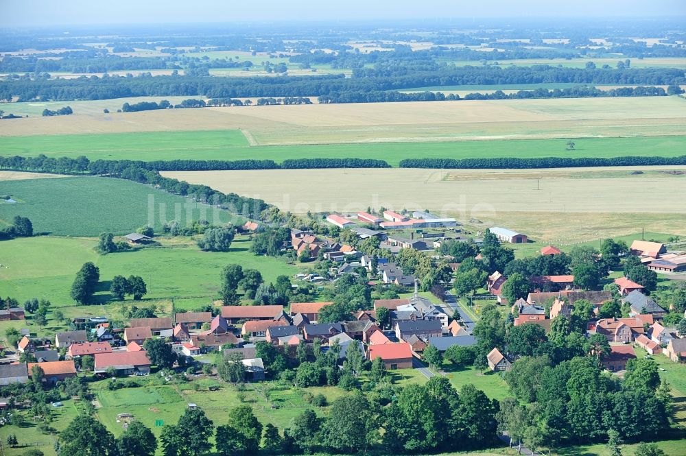 Legde/Quitzöbel aus der Vogelperspektive: Ortsansicht und Dorfkern des Gemeindeverbandes Legde/Quitzöbel in Brandenburg