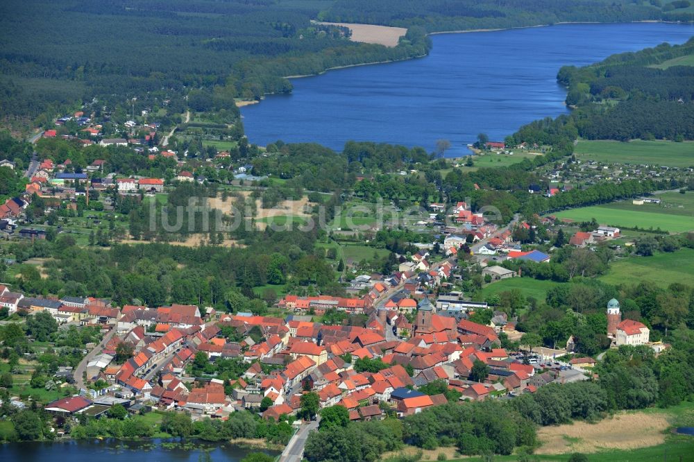Luftaufnahme Lenzen - Ortsansicht und Dorfkern von Lenzen in der Prignitz im Bundesland Brandenburg