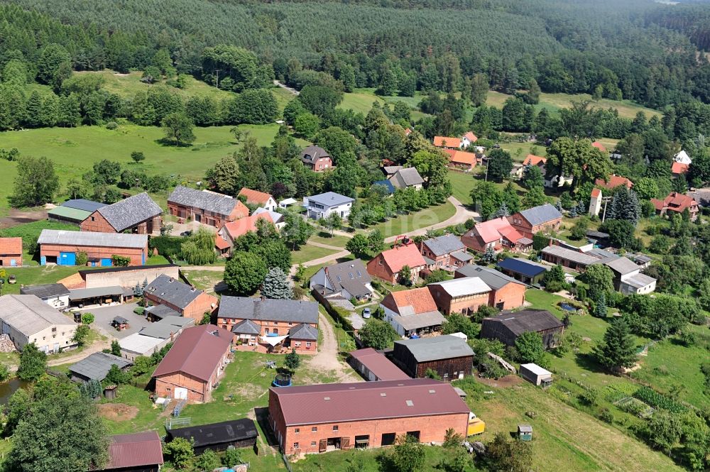 Nausdorf von oben - Ortsansicht und Dorfkern von Nausdorf in Brandenburg