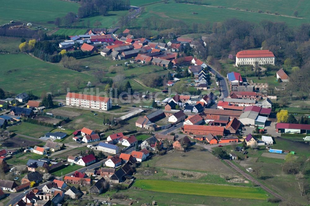 Luftbild Dretzel - Ortsansicht in Dretzel im Bundesland Sachsen-Anhalt, Deutschland