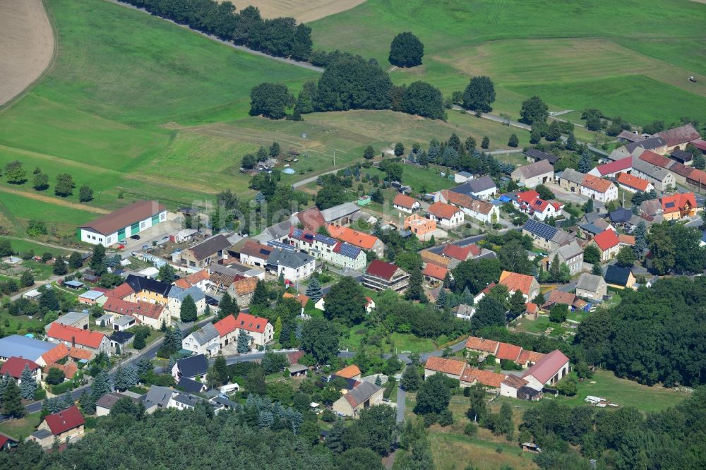 Luftbild Linz - Ortsansicht entlang der Dorfstraße von Linz im Bundesland Sachsen in Deutschland