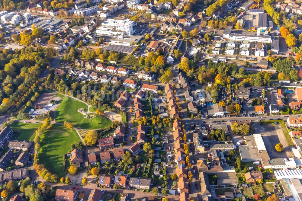 Luftbild Gladbeck - Ortsansicht entlang der Landstraße in Gladbeck im Bundesland Nordrhein-Westfalen, Deutschland