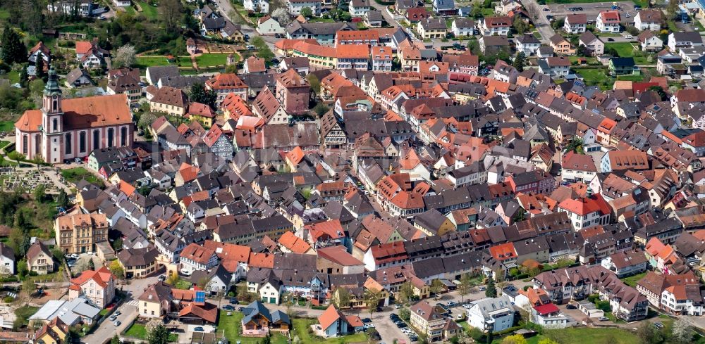 Luftaufnahme Ettenheim - Ortsansicht in Ettenheim im Bundesland Baden-Württemberg, Deutschland