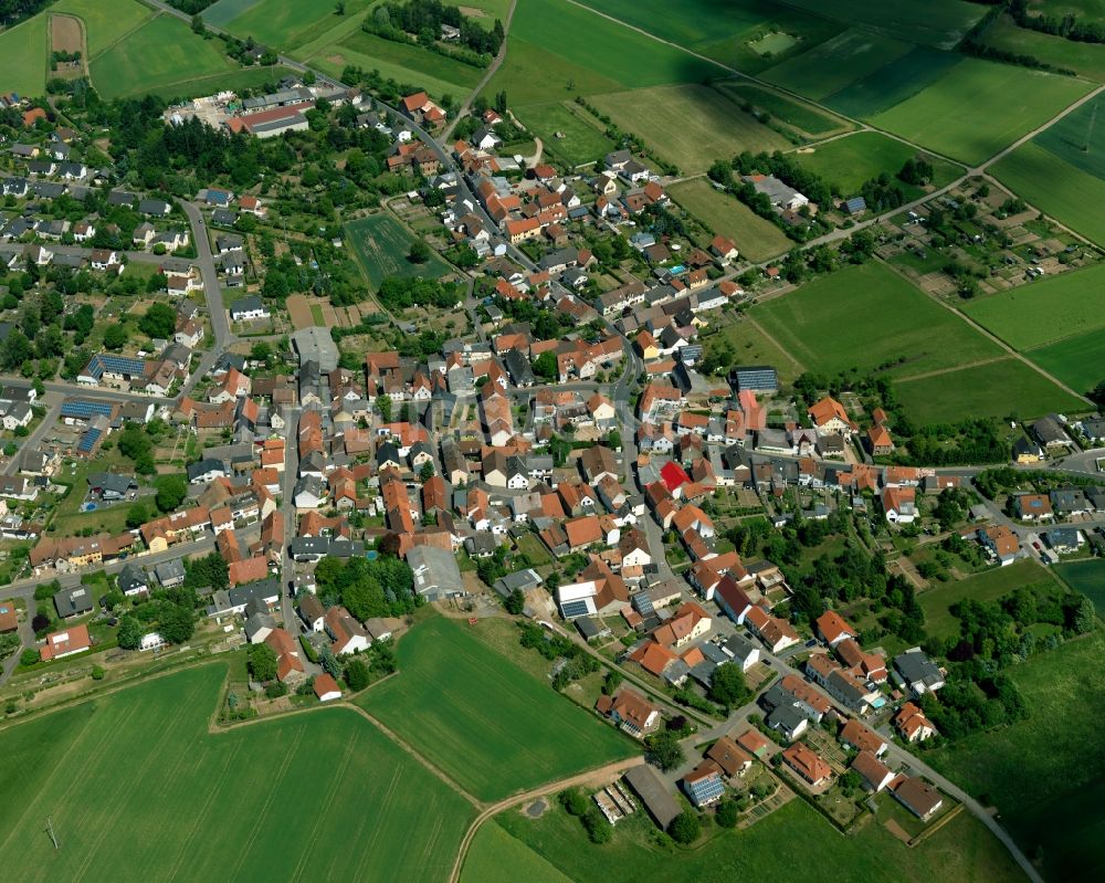 Feilbingert aus der Vogelperspektive: Ortsansicht von Feilbingert im Bundesland Rheinland-Pfalz