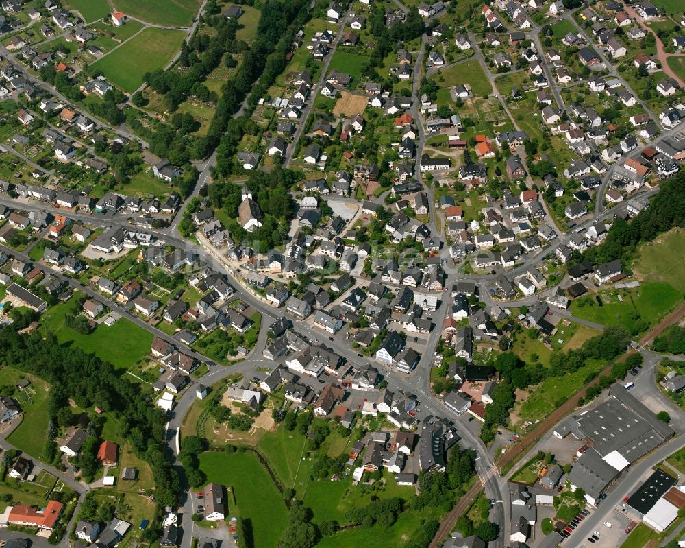 Feudingen von oben - Ortsansicht in Feudingen im Bundesland Nordrhein-Westfalen, Deutschland