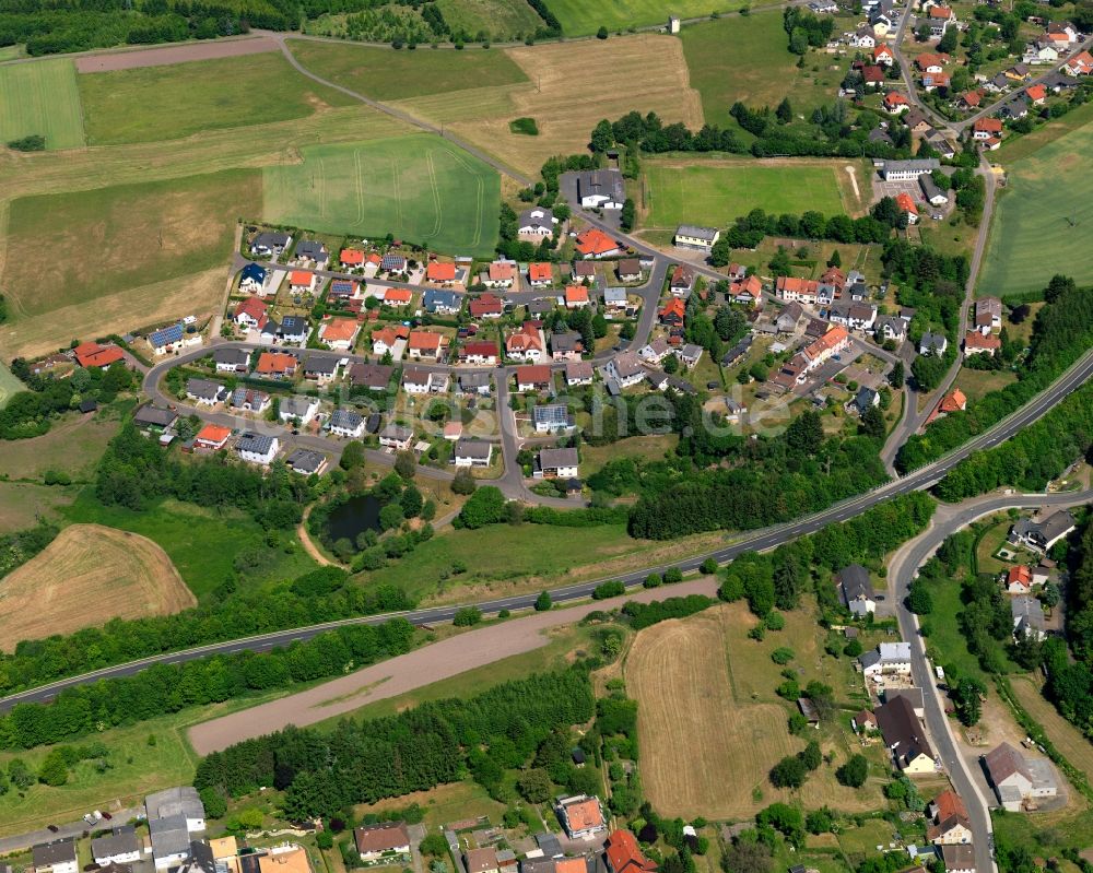 Fohren-Linden aus der Vogelperspektive: Ortsansicht von Fohren-Linden im Bundesland Rheinland-Pfalz