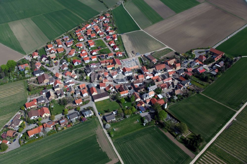 Luftaufnahme Frettenheim - Ortsansicht von Frettenheim ist eine Ortsgemeinde im Landkreis Alzey-Worms in Rheinland-Pfalz