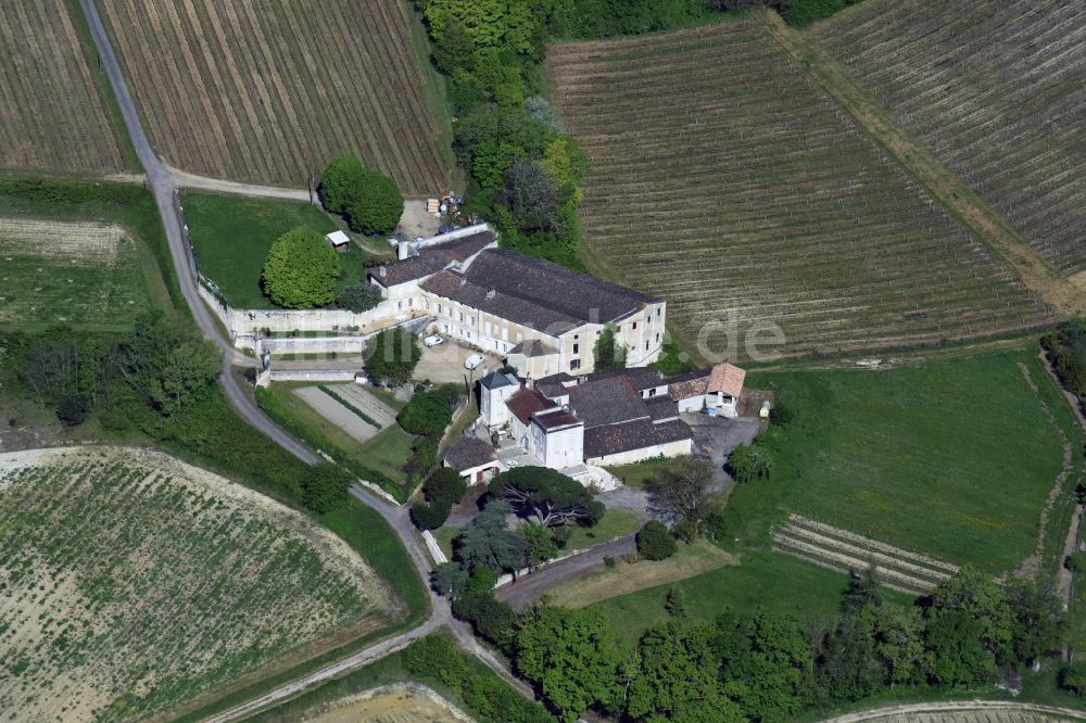 Luftaufnahme Fronsac - Ortsansicht in Fronsac in Aquitaine Limousin Poitou-Charentes, Frankreich