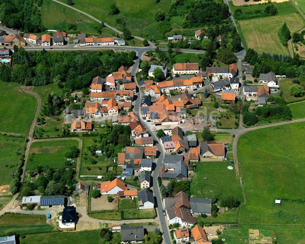 Gebroth aus der Vogelperspektive: Ortsansicht von Gebroth im Bundesland Rheinland-Pfalz