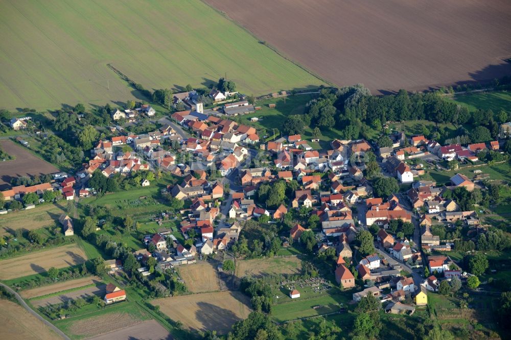 Borxleben von oben - Ortsansicht der Gemeinde Borxleben im Bundesland Thüringen