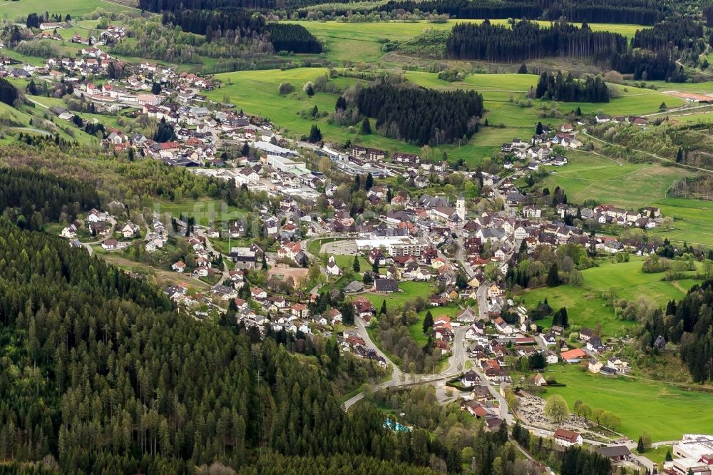 Lenzkirch von oben - Ortsansicht der Gemeinde Lenzkirch im Bundesland Baden-Württemberg, Deutschland