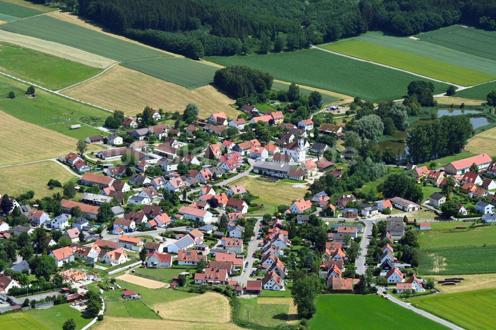 Luftbild Röhrmoos - Ortsansicht der Gemeinde Sigmertshausen in Röhrmoos im Bundesland Bayern, Deutschland