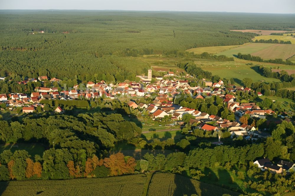 Golzow aus der Vogelperspektive: Ortsansicht in Golzow im Bundesland Brandenburg, Deutschland