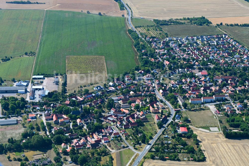 Großobringen von oben - Ortsansicht in Großobringen im Bundesland Thüringen, Deutschland