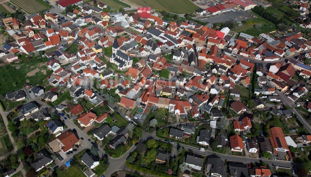 Gundheim von oben - Ortsansicht von Gundheim ist eine Ortsgemeinde im Landkreis Alzey-Worms in Rheinland-Pfalz