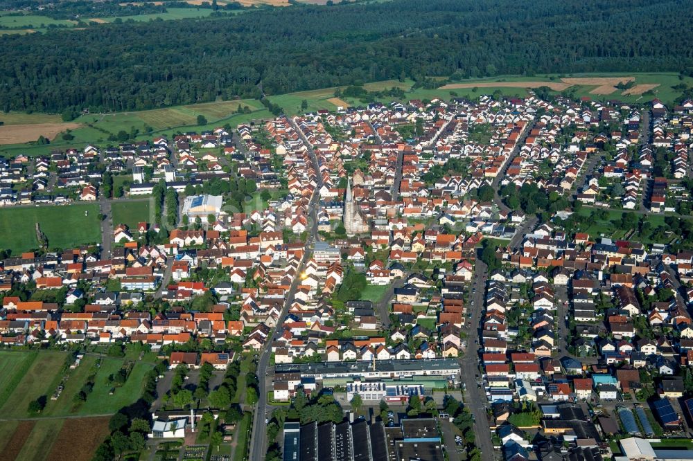 Luftaufnahme Hambrücken - Ortsansicht in Hambrücken im Bundesland Baden-Württemberg, Deutschland