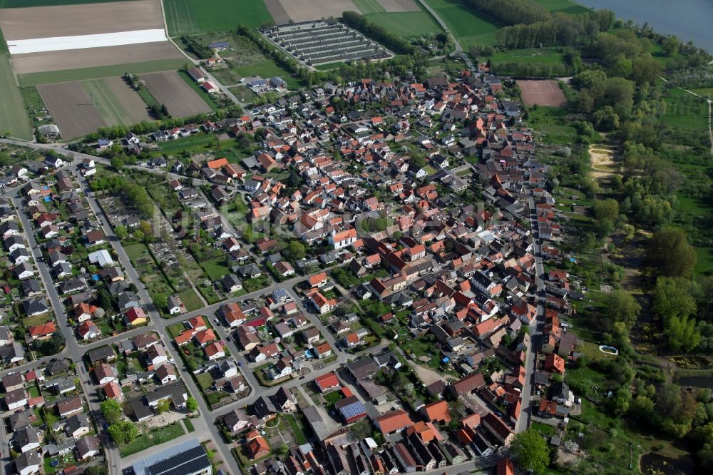 Hamm aus der Vogelperspektive: Ortsansicht von Hamm in der Verbandsgemeinde Eich im Bundesland Rheinland-Pfalz