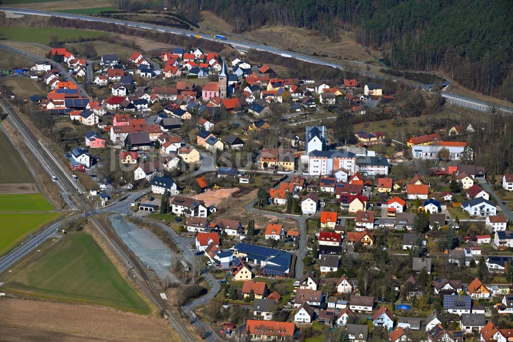 Harsdorf aus der Vogelperspektive: Ortsansicht in Harsdorf im Bundesland Bayern, Deutschland