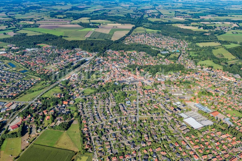 Harsefeld von oben - Ortsansicht in Harsefeld im Bundesland Niedersachsen, Deutschland