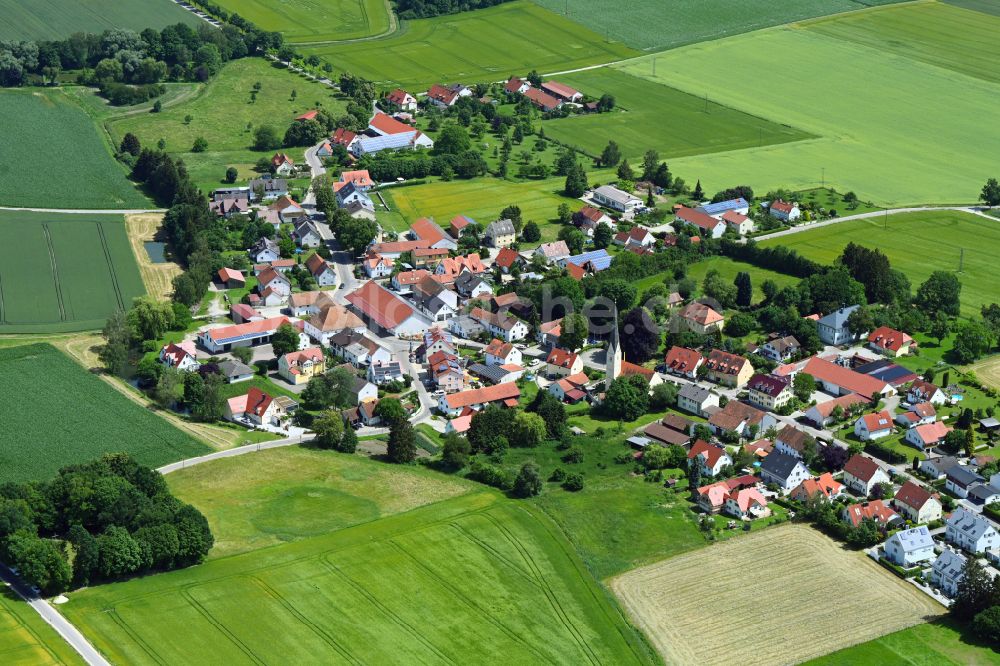 Hebertshausen aus der Vogelperspektive: Ortsansicht in Hebertshausen im Bundesland Bayern, Deutschland