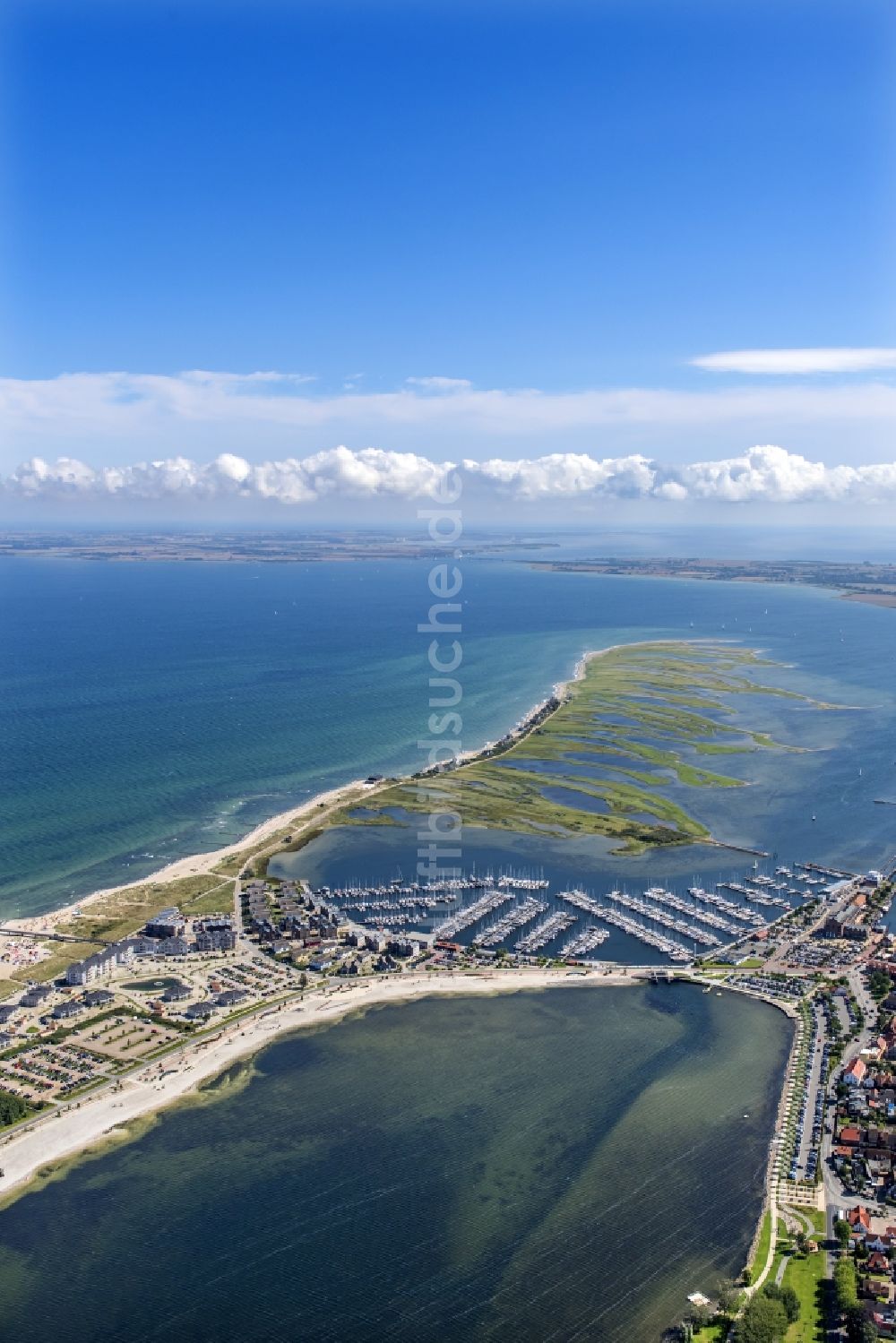 Heiligenhafen aus der Vogelperspektive: Ortsansicht von Heiligenhafen im Bundesland Schleswig-Holstein