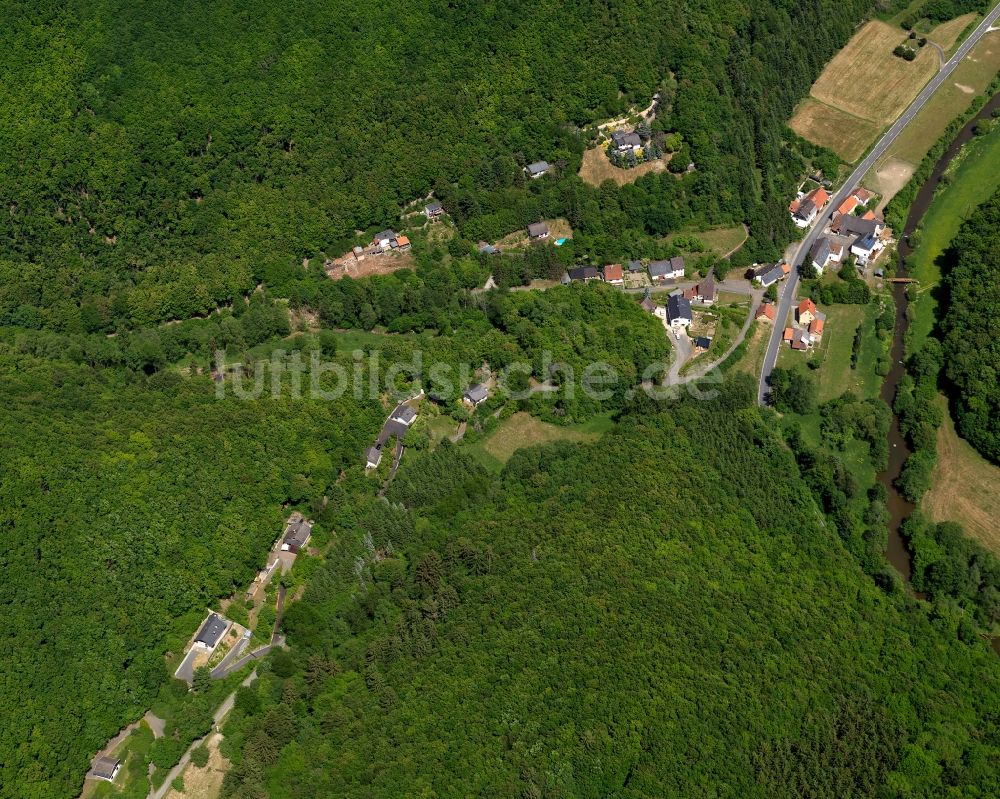 Heinzenberg von oben - Ortsansicht von Heinzenberg im Bundesland Rheinland-Pfalz