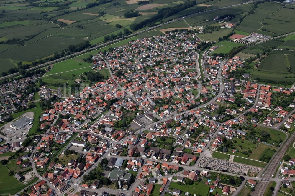 Luftaufnahme Herrlisheim - Ortsansicht Herrlisheim im Elsass in Frankreich