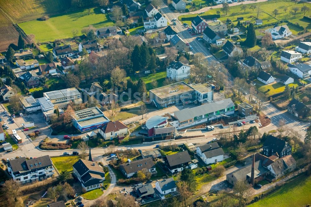 Luftaufnahme Hiddinghausen - Ortsansicht von Hiddinghausen mit der Förderschule im Bundesland Nordrhein-Westfalen