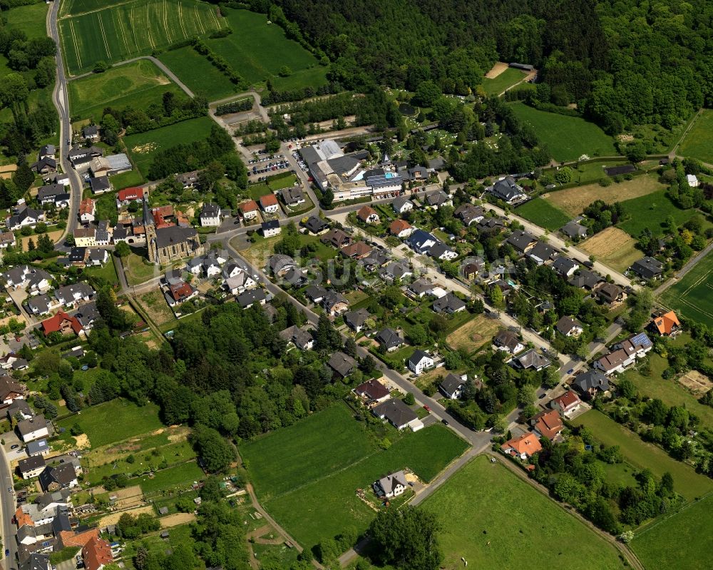 Luftaufnahme Grafschaft - Ortsansicht von Holzweiler in der Gemeinde Grafschaft im Bundesland Rheinland-Pfalz