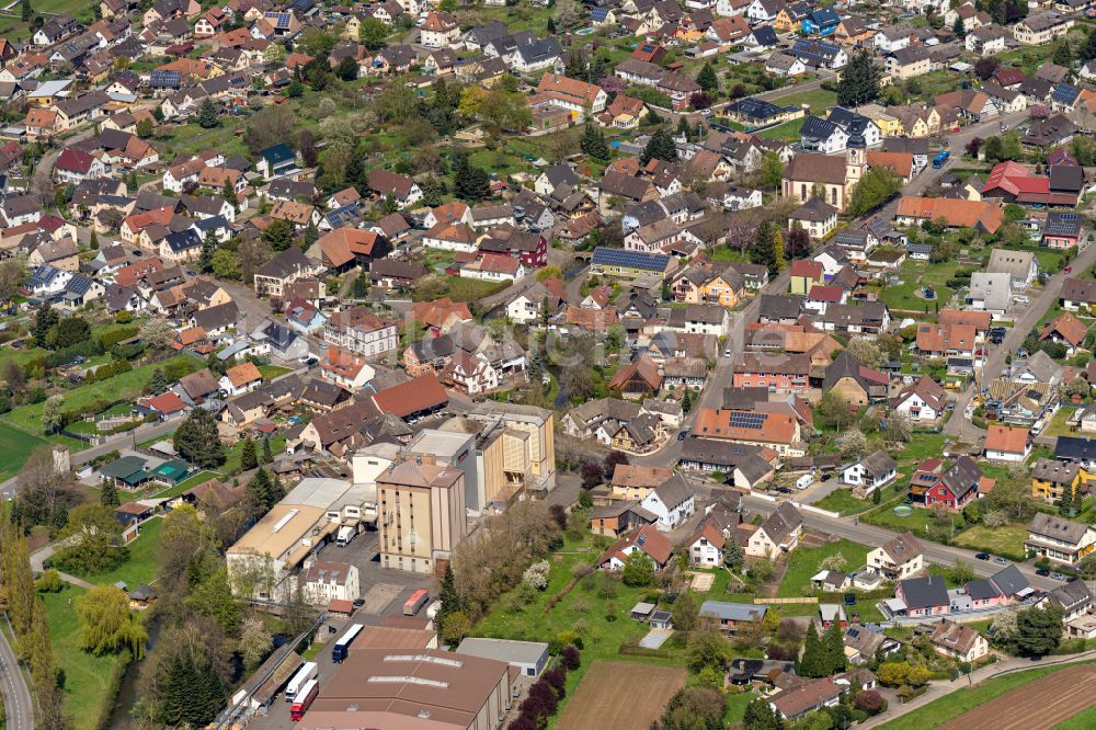 Luftaufnahme Hugsweier - Ortsansicht in Hugsweier im Bundesland Baden-Württemberg, Deutschland