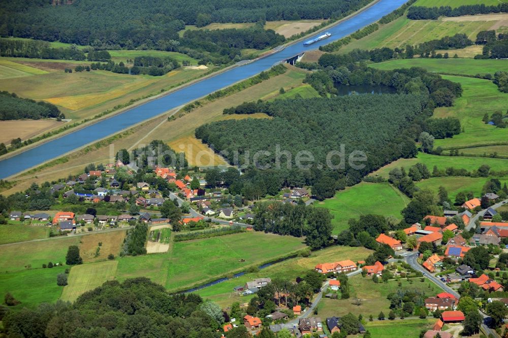 Jastdorf von oben - Ortsansicht von Jastdorf am Ufer des Elbe-Seitenkanal im Bundesland Niedersachsen